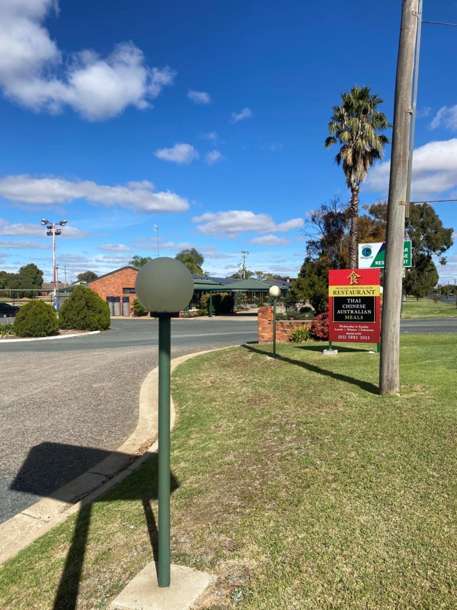 Deniliquin Country Club Motor Inn מראה חיצוני תמונה