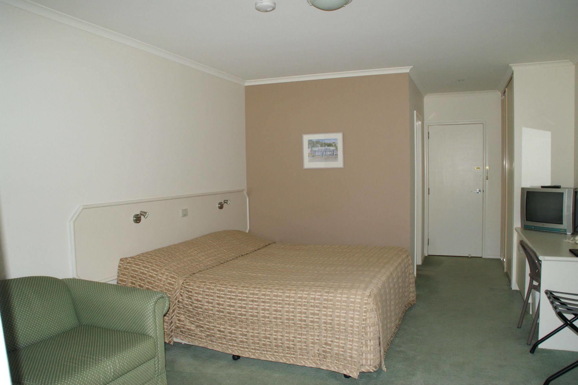 Deniliquin Country Club Motor Inn מראה חיצוני תמונה